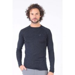 Koszulka termoaktywna męska Woolona Remus z długim rękawem 100% Merino. Niebieskie bielizna termoaktywna męska WOOLONA, l, bez wzorów, z wełny. W wyprzedaży za 306.00 zł.