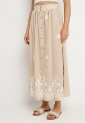 Beżowa Wiskozowa Spódnica z Lnem o Rozkloszowanym Kroju z Haftem i Guzikami Novanellae. Brązowe spódniczki damskie Born2be, l, z aplikacjami, z wiskozy, boho, maxi, proste. Za 79.99 zł.