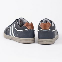 Granatowe damskie buty sportowe VICO niebieskie. Niebieskie buty sportowe na co dzień damskie bez wzorów. Za 142.61 zł.