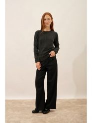 Just Cashmere Kaszmirowy sweter "Amala" w kolorze antracytowym rozmiar: M. Czarne swetry klasyczne damskie Just Cashmere, m, z kaszmiru, bez kołnierzyka. Za 695.99 zł.