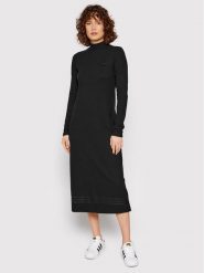 Adidas Sukienka dzianinowa Rib HE6916 Czarny Regular Fit. Czarne sukienki damskie Adidas, bez wzorów, z bawełny, bez kołnierzyka, bez ramiączek. Za 309.99 zł.