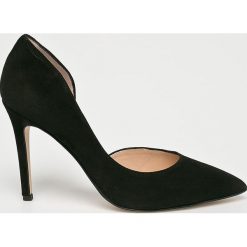 Solo Femme - Szpilki. Czarne szpilki Solo Femme, bez wzorów, z materiału, bez obcasa. W wyprzedaży za 219.90 zł.