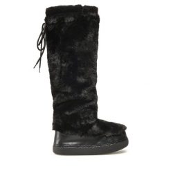 Kozaki Jenny Fairy. Czarne kozaki damskie Jenny Fairy, bez obcasa, na płaskiej podeszwie. Za 249.99 zł.