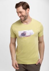 T-shirt z samochodem rajdowym T-DUST. T-shirty męskie Volcano, l, bez wzorów, z bawełny, bez kołnierzyka. Za 59.99 zł.