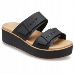 Sandały dla Kobiet Crocs Brooklyn Buckle Matte Wrap. Brązowe sandały damskie Crocs, bez wzorów, z materiału, bez obcasa, na platformie. Za 289.99 zł.
