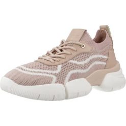 Buty GEOX D ADACTER W Rose. Czerwone obuwie treningowe damskie Geox, na fitness i siłownię. Za 442.99 zł.