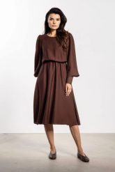 Elegancka sukienka rozkloszowana z bufiastym rękawem brązowa. Brązowe sukienki damskie Infinite You, do pracy, s, bez wzorów, biznesowe, bez kołnierzyka, bez ramiączek, rozkloszowane. Za 329.00 zł.