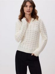 Sweter z dodatkiem wełny - biały. Białe swetry klasyczne damskie Reserved, l, z dzianiny, bez kołnierzyka. Za 159.99 zł.
