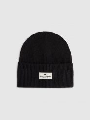 4F Czapka beanie damska - czarna M. Czarne czapki zimowe damskie 4f, z dzianiny. W wyprzedaży za 29.99 zł.