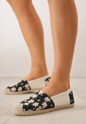 Czarne Espadryle z Plecionką i Kwiatowym Haftem Alenara. Czarne espadryle damskie Born2be, z aplikacjami, z jeansu, bez obcasa. Za 69.99 zł.