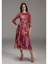 SWING Sukienka w kolorze jasnoróżowo-czerwonym rozmiar: 44. Czerwone sukienki damskie Swing, bez wzorów, z tiulu, bez kołnierzyka, bez ramiączek, midi, kopertowe. Za 205.93 zł.