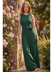SOULSHAE Kombinezon w kolorze zielonym rozmiar: XXL/3XL. Zielone kombinezony damskie SOULSHAE, xl, bez wzorów, z tkaniny, bez kołnierzyka, bez ramiączek. Za 169.95 zł.