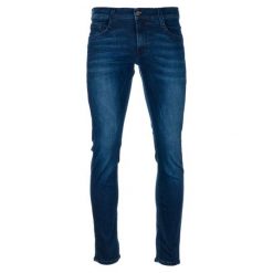 Mustang jeansy męskie Oregon Tapered 33/32 ciemnoniebieskie. Niebieskie jeansy męskie Mustang. W wyprzedaży za 300.00 zł.