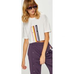 Fila - Top. Białe topy damskie Fila, l, bez wzorów, z bawełny, bez kołnierzyka. W wyprzedaży za 89.90 zł.