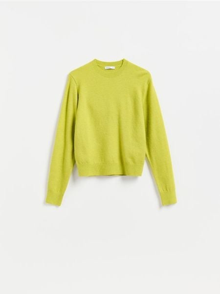 Gładki sweter - zielony. Zielone swetry klasyczne damskie Reserved, l, z dzianiny, bez kołnierzyka. Za 119.99 zł.