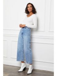 L'armoire de Suzette Sweter w kolorze białym rozmiar: 38/40. Białe swetry klasyczne damskie L'armoire de Suzette, l, z kaszmiru, bez kołnierzyka. Za 95.69 zł.