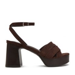 Sandały JENNY. Brązowe sandały damskie Jenny, bez wzorów, bez obcasa, na słupku. Za 149.99 zł.