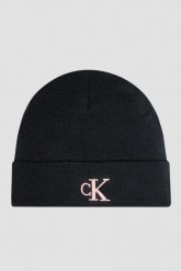 CALVIN KLEIN Czarna damska czapka z różowym logo. Czarne czapki zimowe damskie CALVIN KLEIN. W wyprzedaży za 89.99 zł.