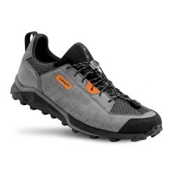 Buty trekkingowe Crispi Attiva LS19106000 szare. Szare buty trekkingowe męskie bez zapięcia, do biegania. Za 1,319.97 zł.