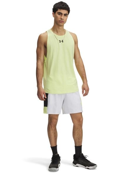 Under Armour Szorty sportowe w kolorze białym rozmiar: XL. Białe szorty męskie Under Armour, bez wzorów, z materiału, sportowe. Za 78.95 zł.