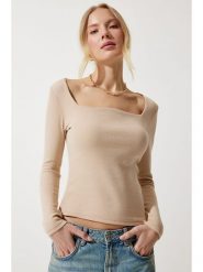 Happiness Istanbul Koszulka w kolorze kremowym rozmiar: S/M. Brązowe bluzki damskie Happiness Istanbul, m, bez wzorów, bez kołnierzyka. Za 39.99 zł.