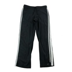 Second life - Spodnie dresowe męskie Swoosh haftowane czarne - Jak nowy. Czarne spodnie sportowe męskie Nike, z dresówki. Za 127.76 zł.