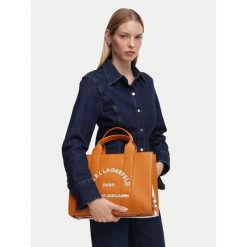 Torebka KARL LAGERFELD. Brązowe torebki klasyczne damskie Karl Lagerfeld, bez wzorów, bez dodatków. Za 849.99 zł.