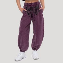 Spodnie damskie fitness oversize Raisin Abyss. Czerwone spodnie sportowe damskie GYMBEAM, m, z bawełny, na fitness i siłownię. Za 139.90 zł.