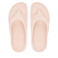 Japonki Crocs. Brązowe klapki damskie Crocs, bez wzorów, bez obcasa. Za 101.99 zł.