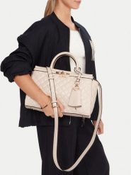 Guess Torebka Idra HWGG81 57060 Beżowy. Brązowe torebki klasyczne damskie Guess, z aplikacjami, ze skóry, bez dodatków. Za 359.99 zł.