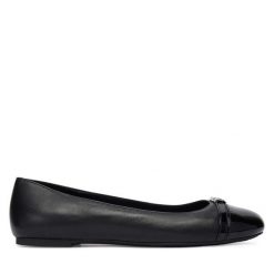 Baleriny MICHAEL Michael Kors. Czarne baleriny damskie MICHAEL Michael Kors, bez wzorów, bez obcasa. Za 429.99 zł.