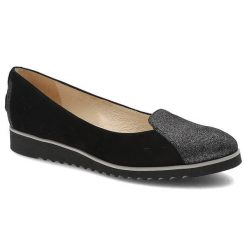 Czarne Półbuty Gamis Skórzane Buty Damskie. Czarne półbuty damskie GAMIS, bez wzorów, z zamszu, biznesowe, bez obcasa. Za 189.00 zł.