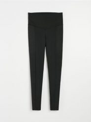 Legginsy sportowe z wysokim stanem i ukrytymi kieszeniami Everyday Active - czarny. Czarne legginsy damskie Sinsay, l, bez wzorów, z podwyższonym stanem, na fitness i siłownię. Za 49.99 zł.