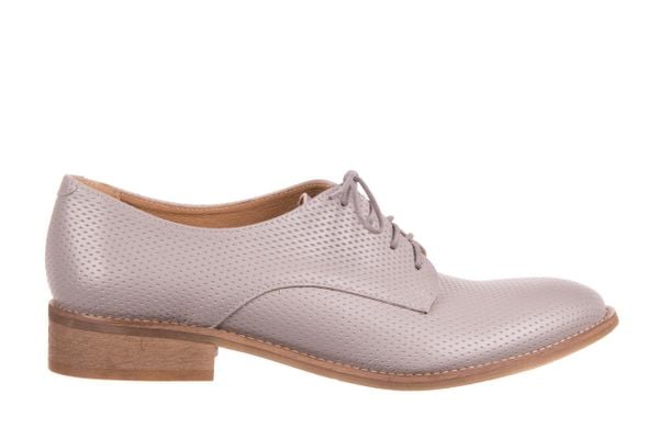 Półbuty Bayla-156 3301 Mustang Szary Ł7, Skóra naturalna - 36. Szare półbuty damskie Bayla, bez wzorów, ze skóry, bez obcasa. W wyprzedaży za 134.10 zł.