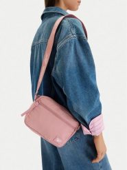 Reebok Torebka CEOWB-RBK-KL-003-09 Różowy. Czerwone listonoszki damskie Reebok, bez wzorów, z materiału, bez dodatków. Za 69.99 zł.