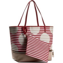 Torebka PATRIZIA PEPE - 2V6353/A2NC-F3L0 Red/Rose Dot&Stripes. Czerwone torebki klasyczne damskie Patrizia Pepe, bez wzorów, ze skóry ekologicznej, duże, bez dodatków. W wyprzedaży za 359.00 zł.