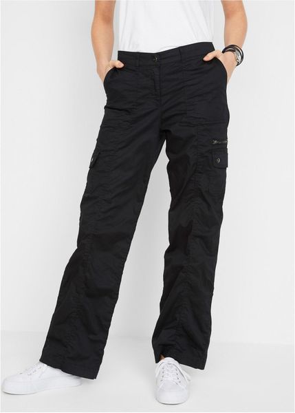 Spodnie bojówki z bawełny, średni stan. Czarne spodnie materiałowe damskie bonprix, bez wzorów, z bawełny. Za 149.99 zł.