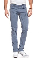 WRANGLER SPODNIE MĘSKIE GREENSBORO FLINSTONE BLUE W15QMM13F 112126982. Niebieskie spodnie materiałowe męskie Wrangler, bez wzorów, z materiału. Za 199.99 zł.
