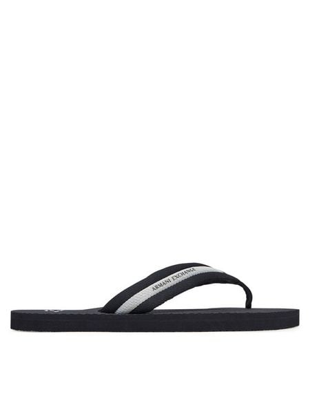 Armani Exchange Japonki XUQ006 XV962 U385 Granatowy. Niebieskie klapki i japonki męskie Armani Exchange, z materiału. Za 199.99 zł.