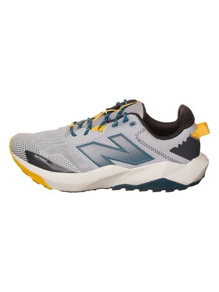 New Balance Buty "DynaSoft Nitrel v6" w kolorze szarym do biegania rozmiar: 44. Szare obuwie do biegania damskie New Balance. Za 281.26 zł.