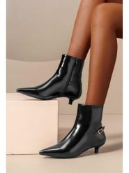 C'M Botki w kolorze czarnym rozmiar: 40. Czarne botki damskie C'M, eleganckie, bez obcasa, na szpilce, bez zapięcia. Za 130.99 zł.