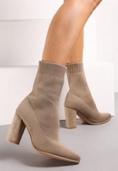 Ciemnobeżowe Dopasowane Botki na Słupku ze Skarpetkową Cholewką Elarana. Brązowe botki damskie Renee, eleganckie, bez obcasa, na obcasie, bez zapięcia. Za 59.99 zł.
