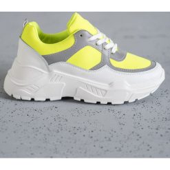 Ideal Shoes Neonowe Obuwie Sportowe. Białe buty sportowe na co dzień damskie IDEAL SHOES, bez wzorów, na fitness i siłownię. W wyprzedaży za 79.00 zł.