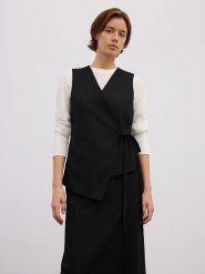 BGN Kamizelka w kolorze czarnym rozmiar: 40. Czarne kamizelki damskie BGN. Za 100.99 zł.