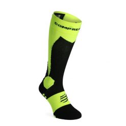 Skarpety skiturowe Compressport Ski Touring Full Socks. Żółte skarpetki damskie Compressport, bez wzorów. Za 177.99 zł.
