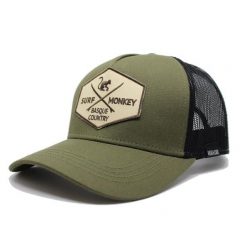 Czapka Trucker - 5 paneli / Recykling / Jeden rozmiar (Oliwkowy/Czarny). Zielone czapki męskie SURF MONKEY, z aplikacjami. Za 159.95 zł.