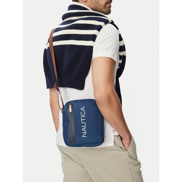Saszetka Nautica. Niebieskie saszetki męskie Nautica. Za 49.99 zł.