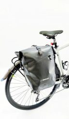 Torba rowerowa na bagażnik SOHO BROOME woodoodporna TPU. Szare torby męskie na ramię SOHO, bez wzorów, z gumy, na ramię, duże. Za 189.00 zł.