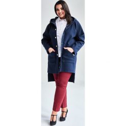 Płaszcz Neli dla puszystych kolor granat OVERSIZE PLUS SIZE WIOSNA. Brązowe płaszcze damskie Moda Size Plus Iwanek, na wiosnę, plus size, bez wzorów, z elastanu, biznesowe, plus size. Za 199.00 zł.