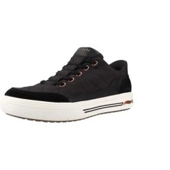 Buty SKECHERS 177209S ARCH FIT ARCADE CUDDLE STEP Czarny. Czarne obuwie trekkingowe damskie Skechers. Za 355.99 zł.